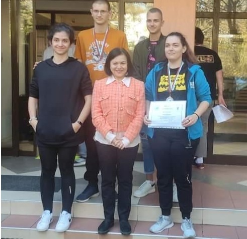 Студенти от ВТУ завоюваха бронзови медали от Националната студентска олимпиада по компютърна математика