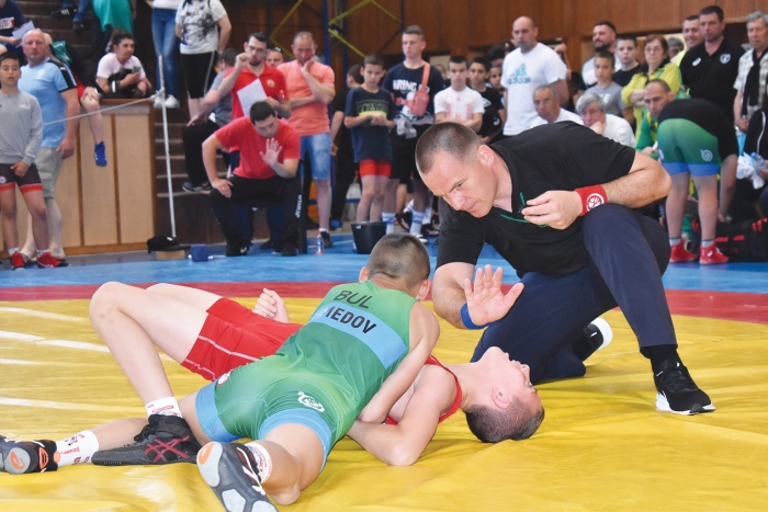 Три големи състезания по борба посреща Горна Оряховица през 2023 г.