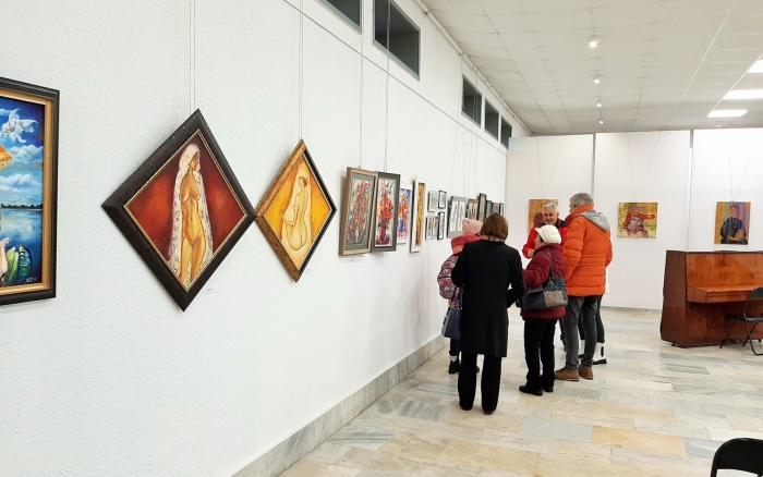 Националната изложба „Любов и вино“ е наредена в Художествена галерия „Недялко Каранешев“ в Горна Оряховица