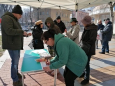 Десетки горнооряховчани подкрепиха искането за референдум в защита на лева, семейните ценности и енергетиката