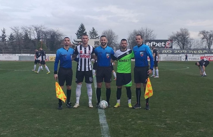 „Локо“ разби „Ботев II“ с 8:0