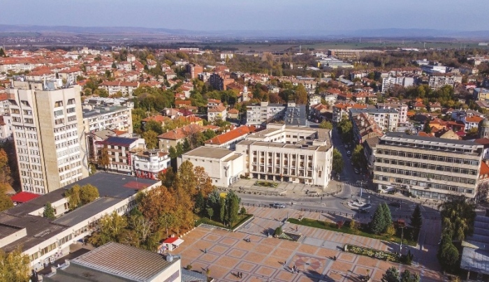 Мезонет за половин милион лева шокира пазара в Горна Оряховица - малкото имоти, които излизат за продан, и страхът от инфлацията тласкат цените нагоре