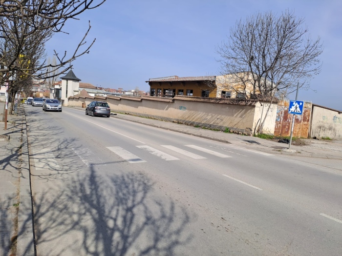 Затварят участък от ул. „Отец Паисий“ в Горна Оряховица на 21 март заради премахване на опасни дървета