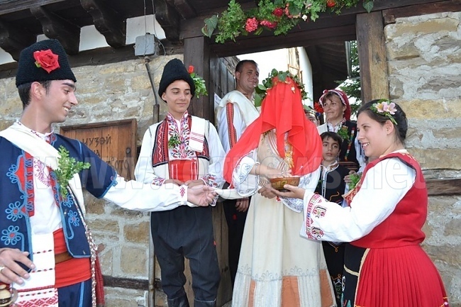 На 1 юни в Лясковец награждават победителите в конкурса „Фолклорните традиции в моя роден край“