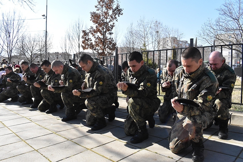 Военното формирование в Горна Оряховица отваря врати по повод 1 юни - Международния ден на детето