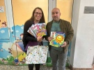 Млади социалисти зарадваха с книжки болните в Детското отделение във Велико Търново