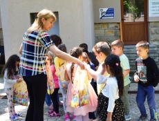 На 1 юни започна детската лятна занималня за бъдещите първокласници в град Елена