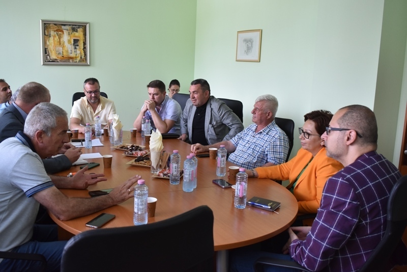 Строителният бранш потърси подкрепа от великотърновски народни представители преди приемането на държавния бюджет