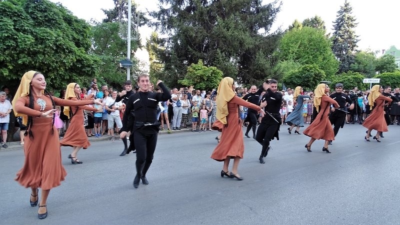 Велико Търново отново става столица на карнавала