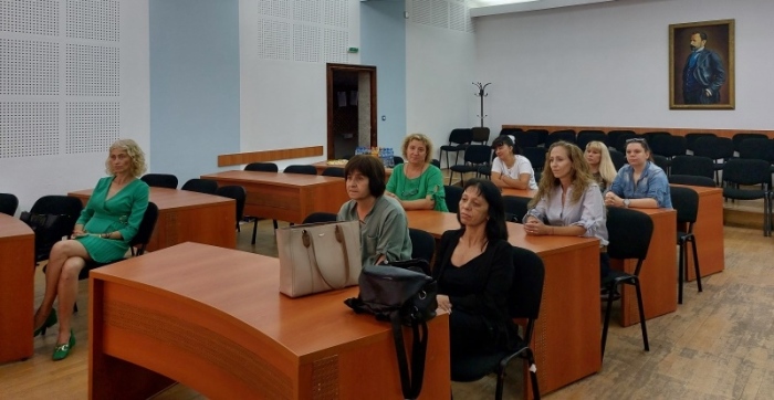 12 безработни от община Свищов успешно завършиха обучение за придобиване на квалификационна степен по професия „Социален асистент“
