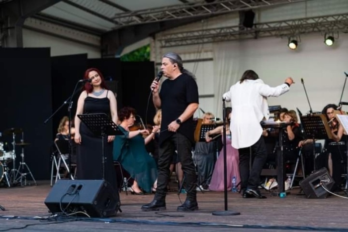 Великотърновският театър гостува с концерти в осем града през август