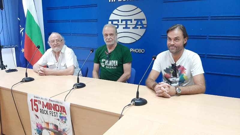 Няколко поколения музиканти излизат на сцената на „Миндя рок фест 2023“