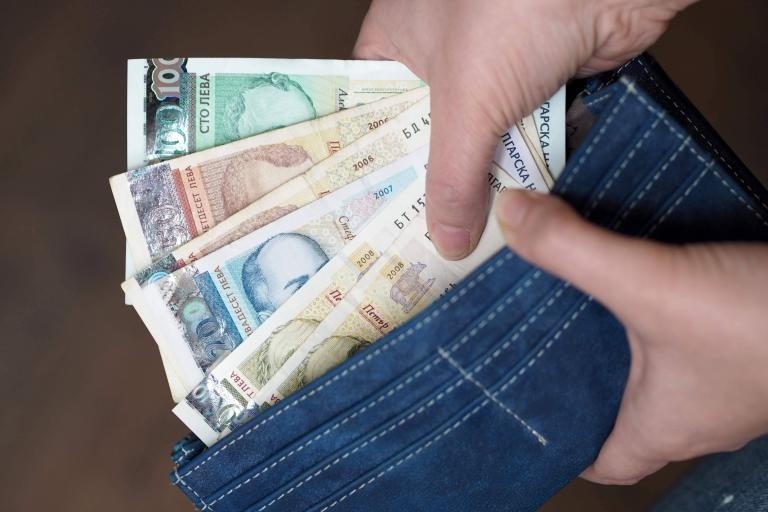 Новите кметове ще започнат с по-високи заплати, кметът на Горна Оряховица ще взема 60% от заплатата на министър