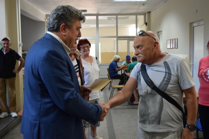 Благомир Дончев и отборът на КП „Вяра” от Правда спечелиха първите места в десетия турнир за кръстословици и белот, организиран от ГЕРБ в Горна Оряховица