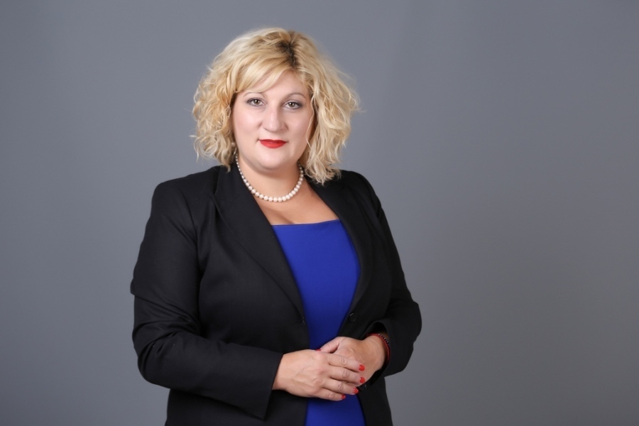 Адвокат Ирена Стасинопулу е кандидатът за кмет на БСП във Велико Търново, Михаил Михалев повежда листата