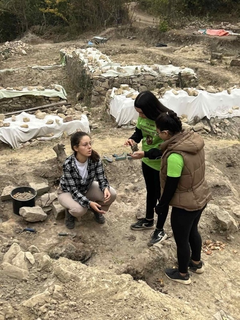 Започна осмият сезон на единствената в България Археологическа школа за ученици „Ряховец“
