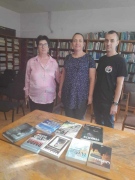 ВМРО в Горна Оряховица дари историческа и художествена литература на Общинската библиотека