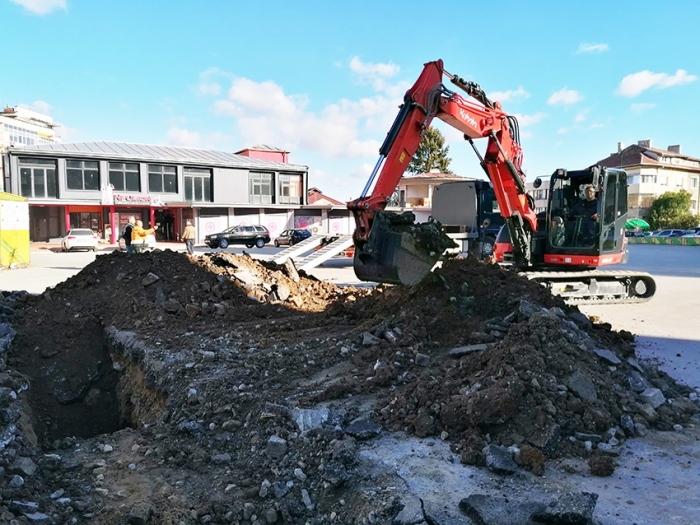 Геодезически проучвания или строеж на магазин се случва на Автогарата? Слухът отново спряга BILLA за Горна Оряховица