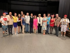 Режисьорът Кирил Ангелов подари участие в театрален фест в Сърбия на раздяла с трупата от Драганово