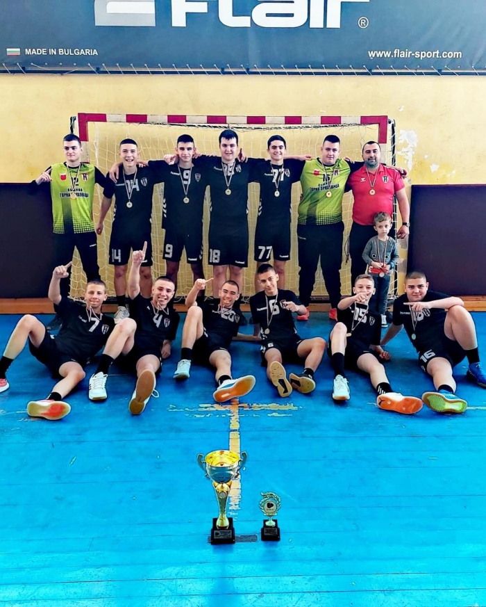 16-годишните хандбалисти на „Локо“ триумфираха с Купата на България