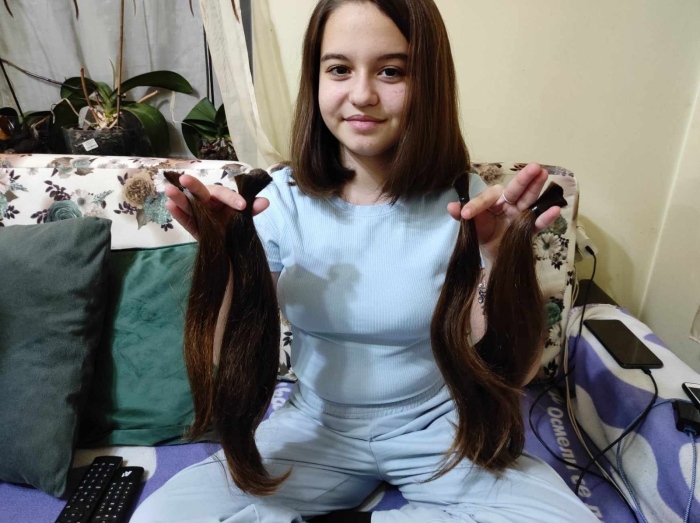 11-годишната Михаела от Долна Оряховица за трети път дари косата си за онкоболни