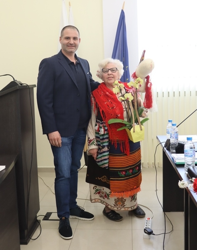 Баба Марта вече дойде в Община Лясковец