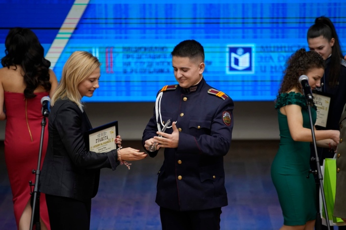 Курсант-старшина Димитър Раев от НВУ „Васил Левски“ е призьор в наградите „Студент на годината”