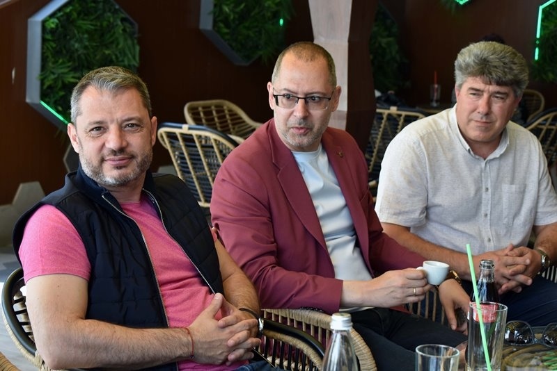 Делян Добрев в Горна Оряховица: „Промяната“ приключиха, на умряло куче нож не се вади