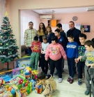 Брат и сестра дариха Дневния център за деца с увреждания в Горна Оряховица с помощта на общинската програма „Бъди активен“