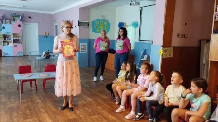 Детската писателка Анита Тарасевич гостува във Велико Търново