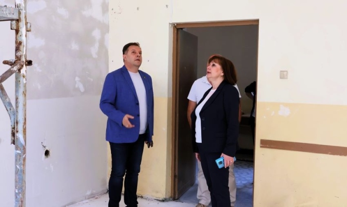 Даниел Панов провери дейностите по модернизацията на Езикова гимназия „Проф. д-р Асен Златаров“