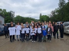Десетки малки и големи любители на спорта се отправиха заедно на поход към хижа „Божур“