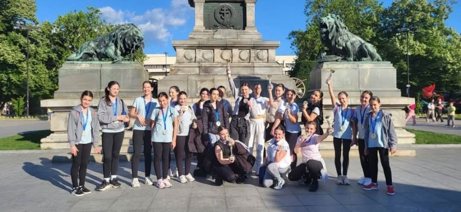 Няколко отличия завоюва лясковската Танцова школа „Ритъм“ в  XVIII Международен танцов фестивал „Танцуваща река“