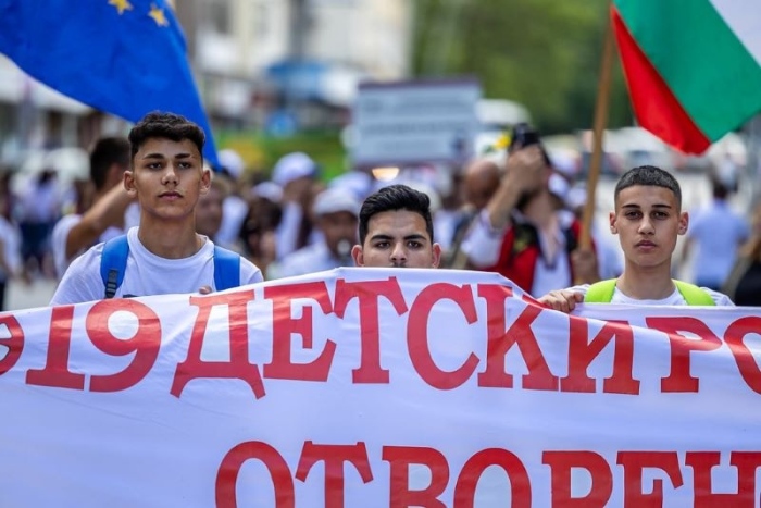 Над 1500 деца от цяла България се включват в юбилейния XX детски ромски фестивал „Отворено сърце“