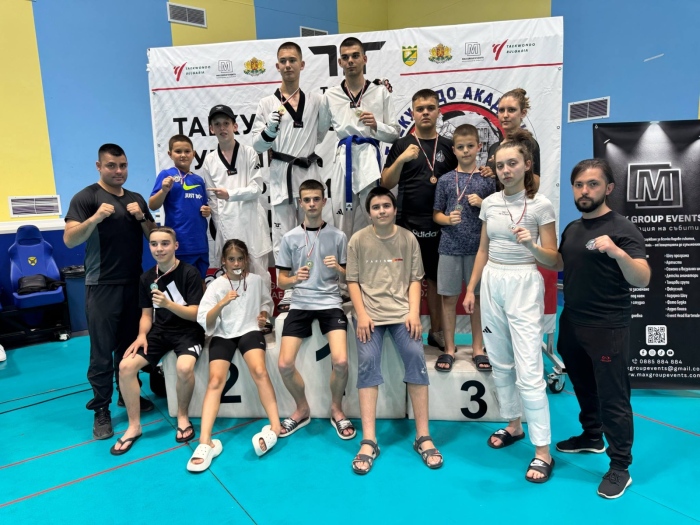 ТК „Инвикта“ с 15 медала и сребърна отборна купа от Pazardjik Open 2025 