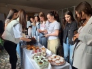 Английските паралелки във Великотърновската езикова гимназия направиха дарение на младежи от ЦНСТ