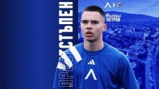 „Левски” прати халф при Кокала