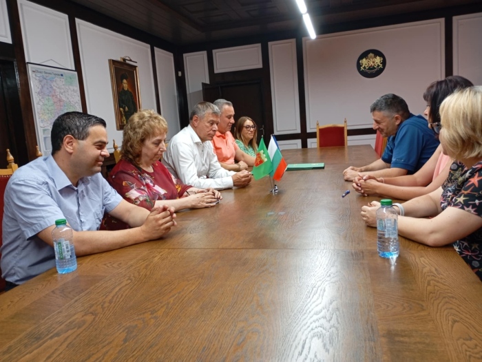 Подписаха меморандум за изграждането на нова спортна зала в Горна Оряховица