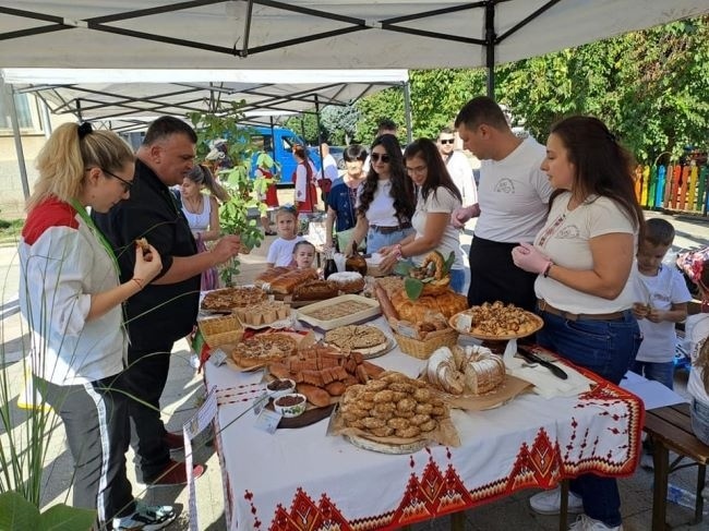 В Долна Оряховица стягат Националния фолклорно-кулинарен конкурс „Магията на ореха“