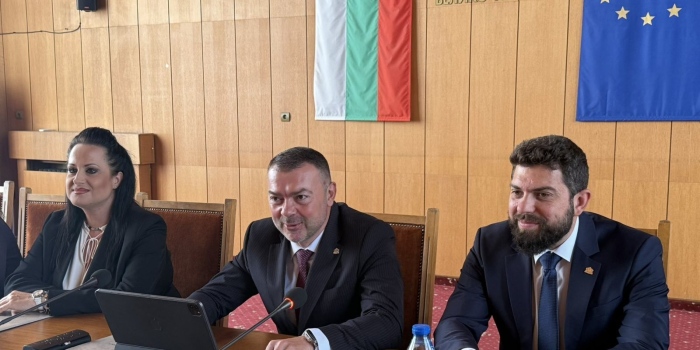 Ивайло Здравков отчете работата си като областен управител