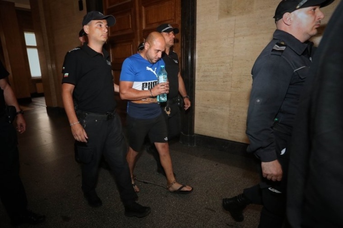 Съдът потвърди: Подпалвачът от Велико Търново остава за постоянно в ареста