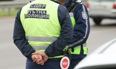Хванаха жена да шофира под въздрействието на три вида дрога