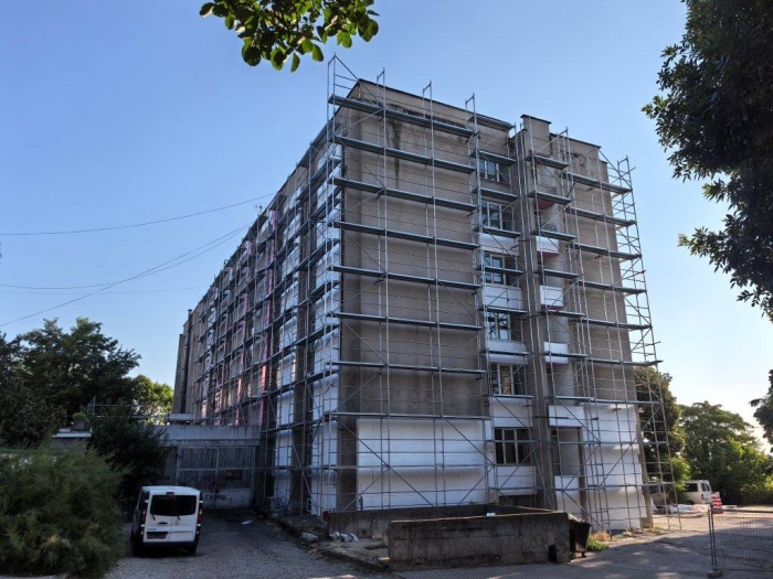 С над 1 млн.лв.  санират първи блок на студентски общежития