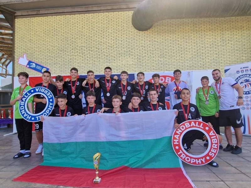 ХК „Етър 64“ с медали и силно участие на „Trophy Serbia“ в Нови Сад