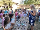 Над 30 деца рисуваха върху стъкло в последната семейна събота в Етнографски музей – Долна Оряховица