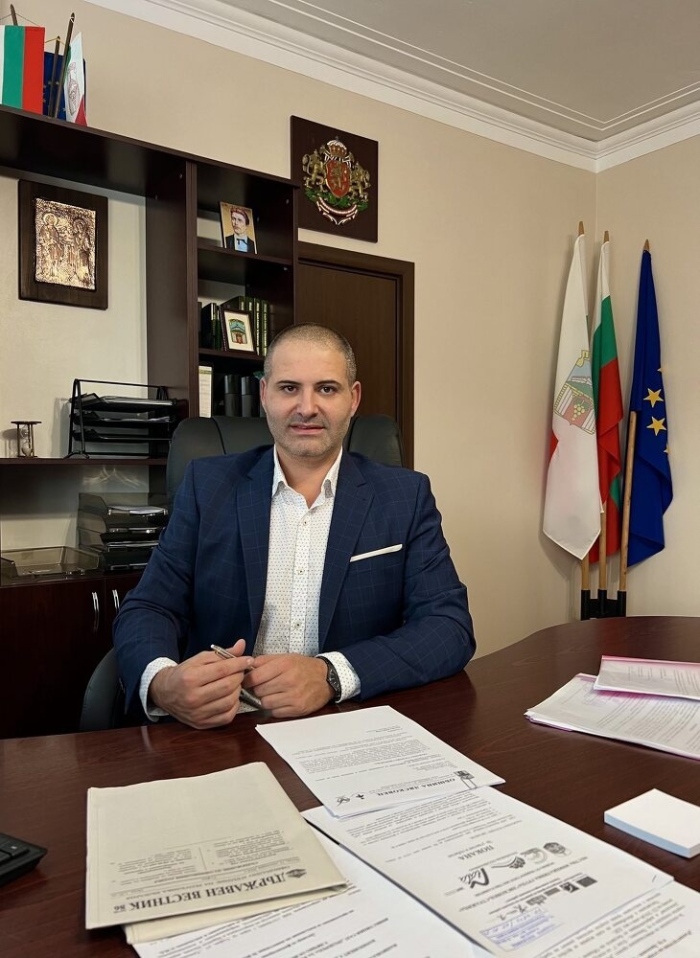 Поздравление от кмета на Община Лясковец Васил Христов по случай новата учебна година