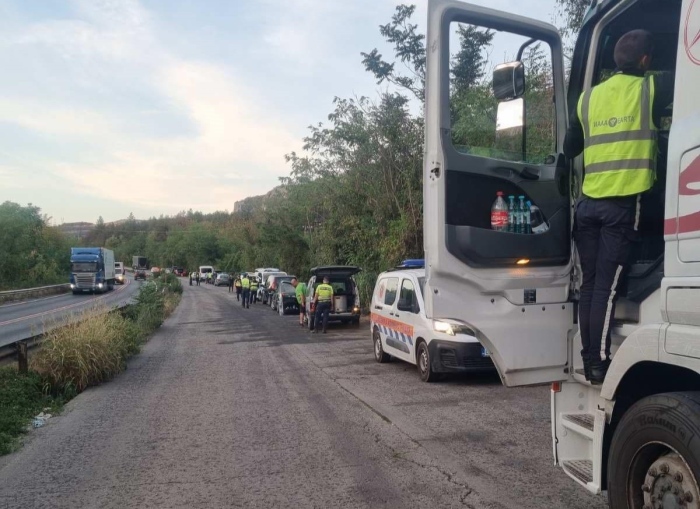 3 акта и 30 фиша съставиха за 3 часа полицаи от Велико Търново