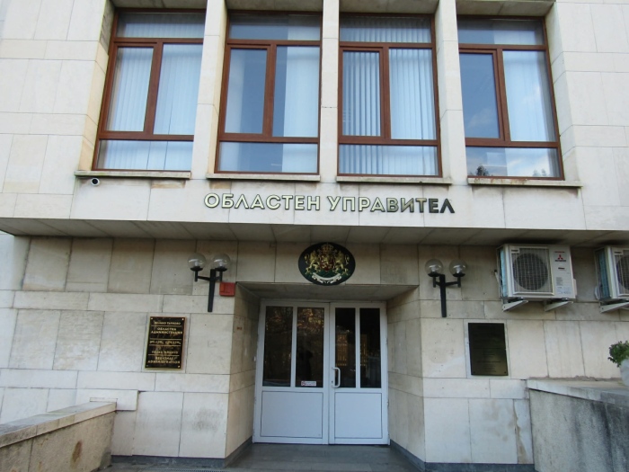 РЗИ:Неприятните миризми от завод „Кроношпан“ са предпоставка за повишаване на здравния риск