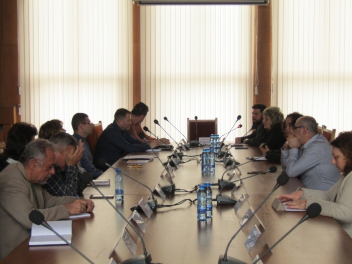 Процесът по въвеждане на еврото върви плавно, жалбите стават все по-малко