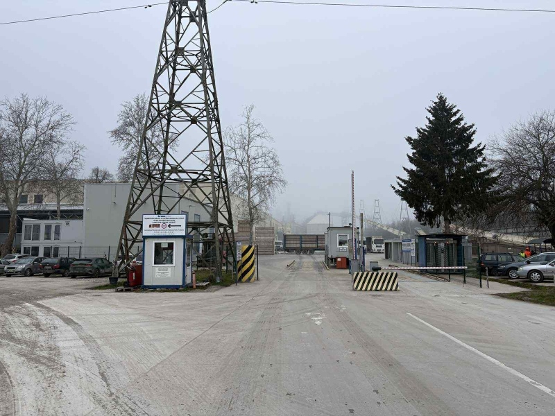 „Кроношпан“ получи предписание за измерване по международни стандарти на емисиите на миризми